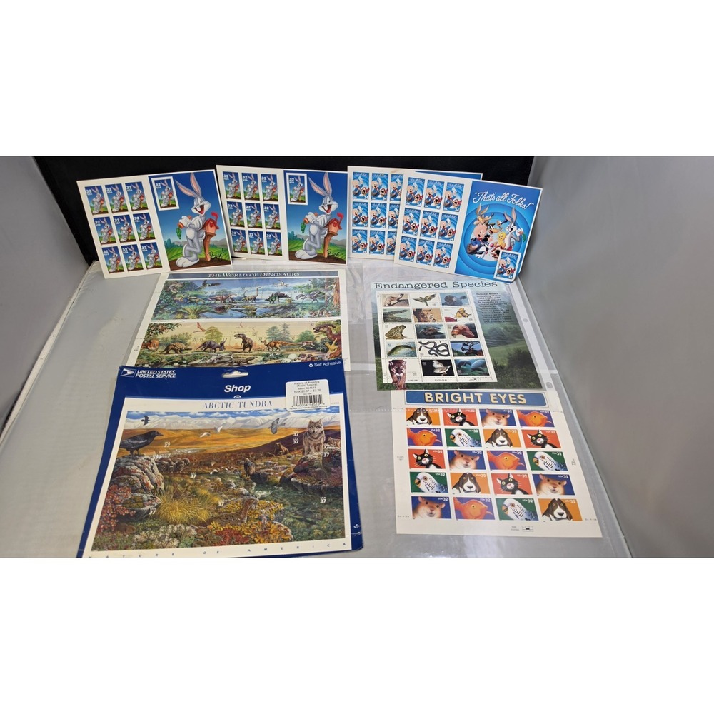 Vintage Collection Lot US stamps, Regan, BugsBunny, 22 Carrot, Truman, Dr.seuss